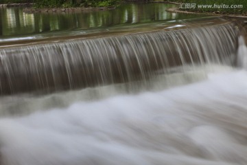 溪流