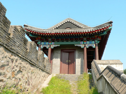 避暑山庄碧峰门