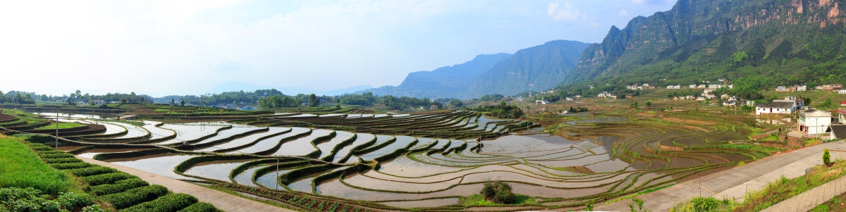 丹山红岩坝梯田全景接片