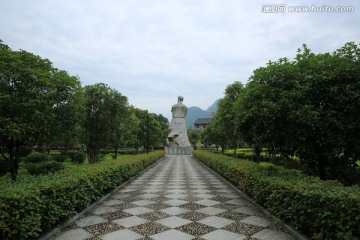 黄庭坚雕像