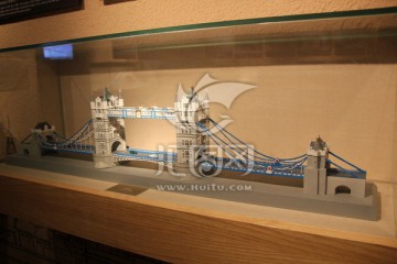 伦敦塔桥模型