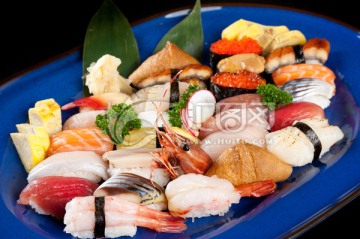 寿司拼盘 25种