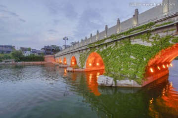 山东青州万年桥夜景