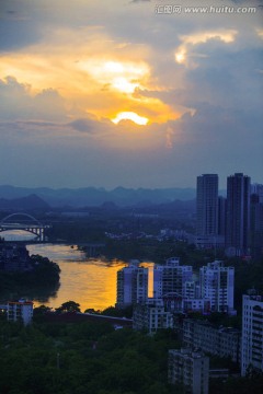 来宾市夜景美如画