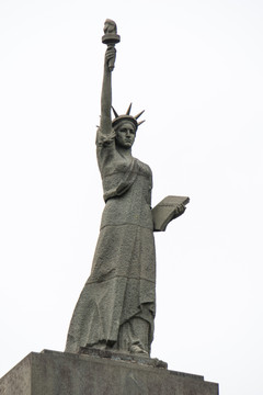 黄花岗自由女神像
