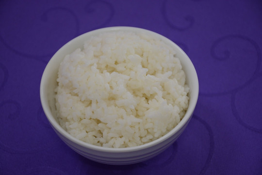 米饭一碗