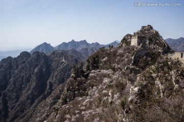 箭扣长城花季 蓝天白云 天空