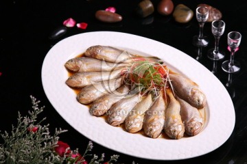 清蒸梅子鱼