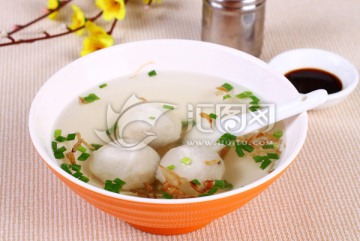 鱼丸汤