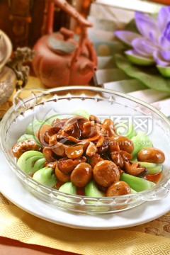 双菇扒菜胆