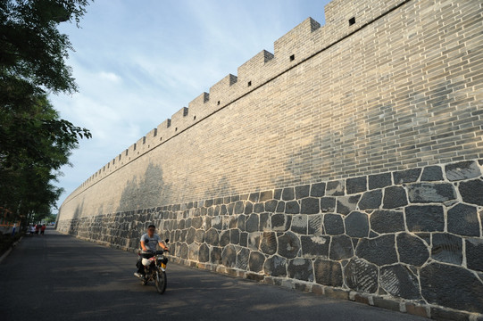 蓬莱阁水城城墙