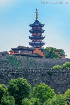 鸡鸣寺塔