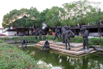 群雕 江南水乡居民生活全景