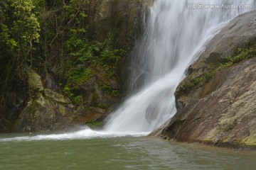 山泉水