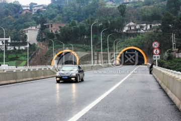 厦榕高速公路叙永隧道