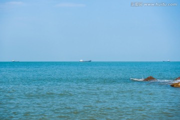 大海 礁石 船