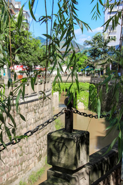 叙永永宁新区水街街景
