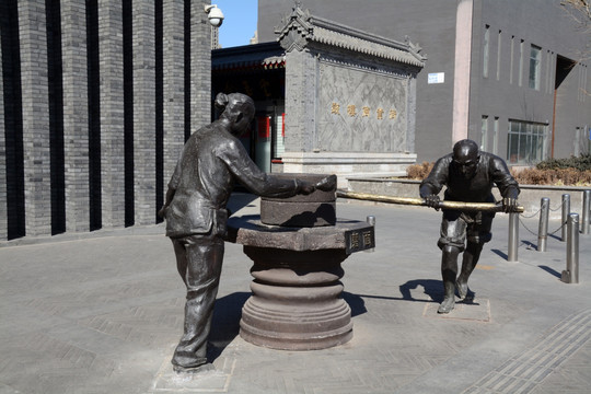 天津商业街雕塑