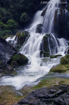 山泉