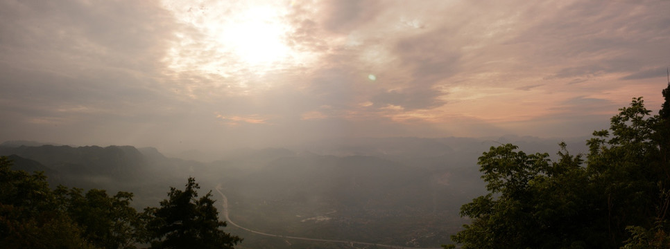 鸡峰山国家森林公园