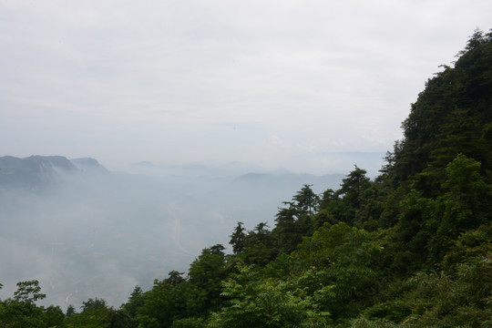 鸡峰山