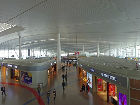南京禄口机场候机大厅俯拍