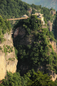 崆峒山通天桥