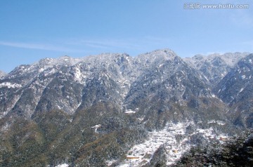 九华初雪