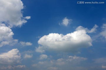 蔚蓝天空