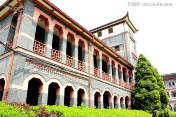 华东政法大学建筑风貌