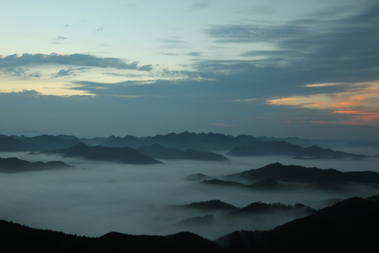 云海朝霞