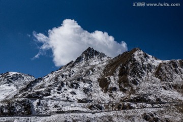 高原雪山