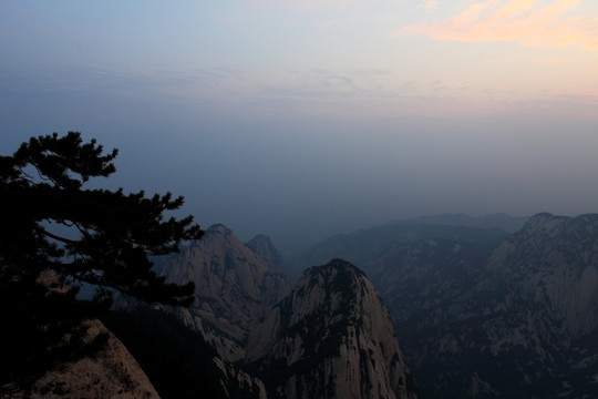 华山日出 朝霞