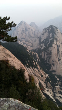 悬崖峭壁 西岳华山