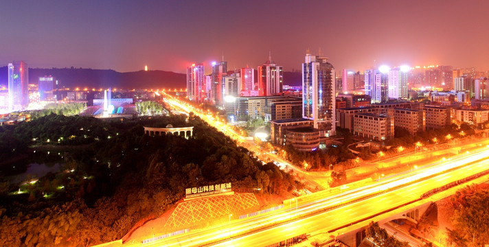 重庆照母山科技创新城夜景