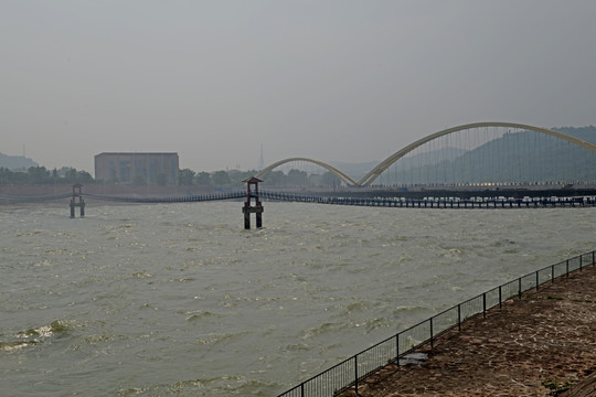 小浪底风光