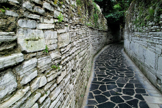 青岩古镇石板路