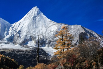 三神山