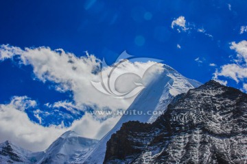 高原雪山