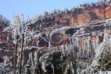 丹山雪景