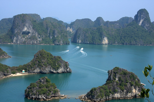 下龙湾风光 景点