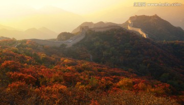 北京八达岭红叶岭长城