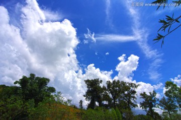 蔚蓝天空 高原蓝