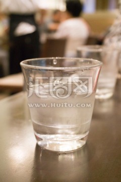 清水 水杯