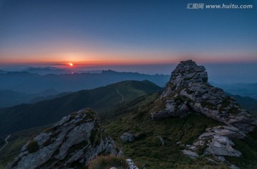 秦岭山落日