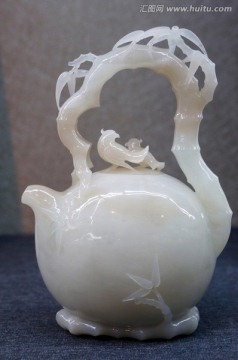 和田玉提梁壶