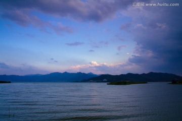 山川湖泊