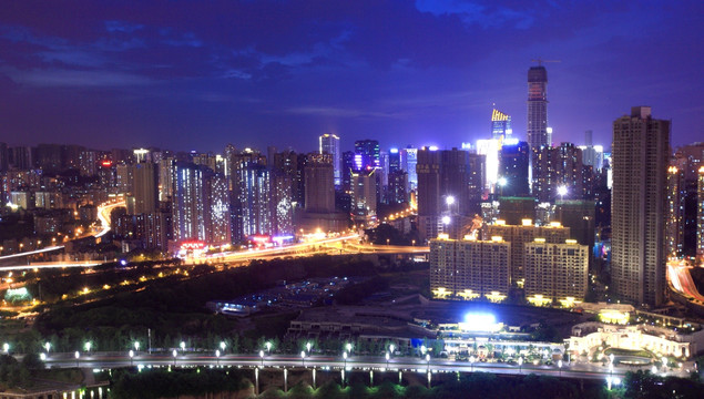 重庆两江新区观音桥商圈夜景