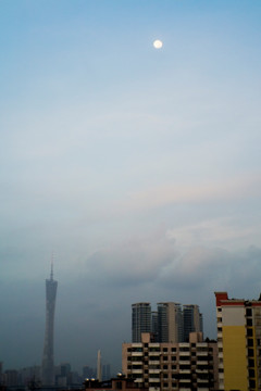 清晨的广州塔