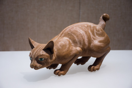 陶瓷猫雕塑